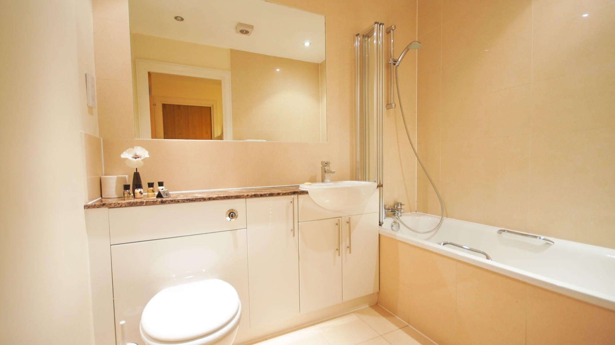 Crompton Court Apartments London Eksteriør bilde