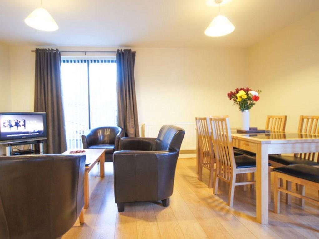 Crompton Court Apartments London Eksteriør bilde